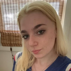 Meet your Posher, Dayshia